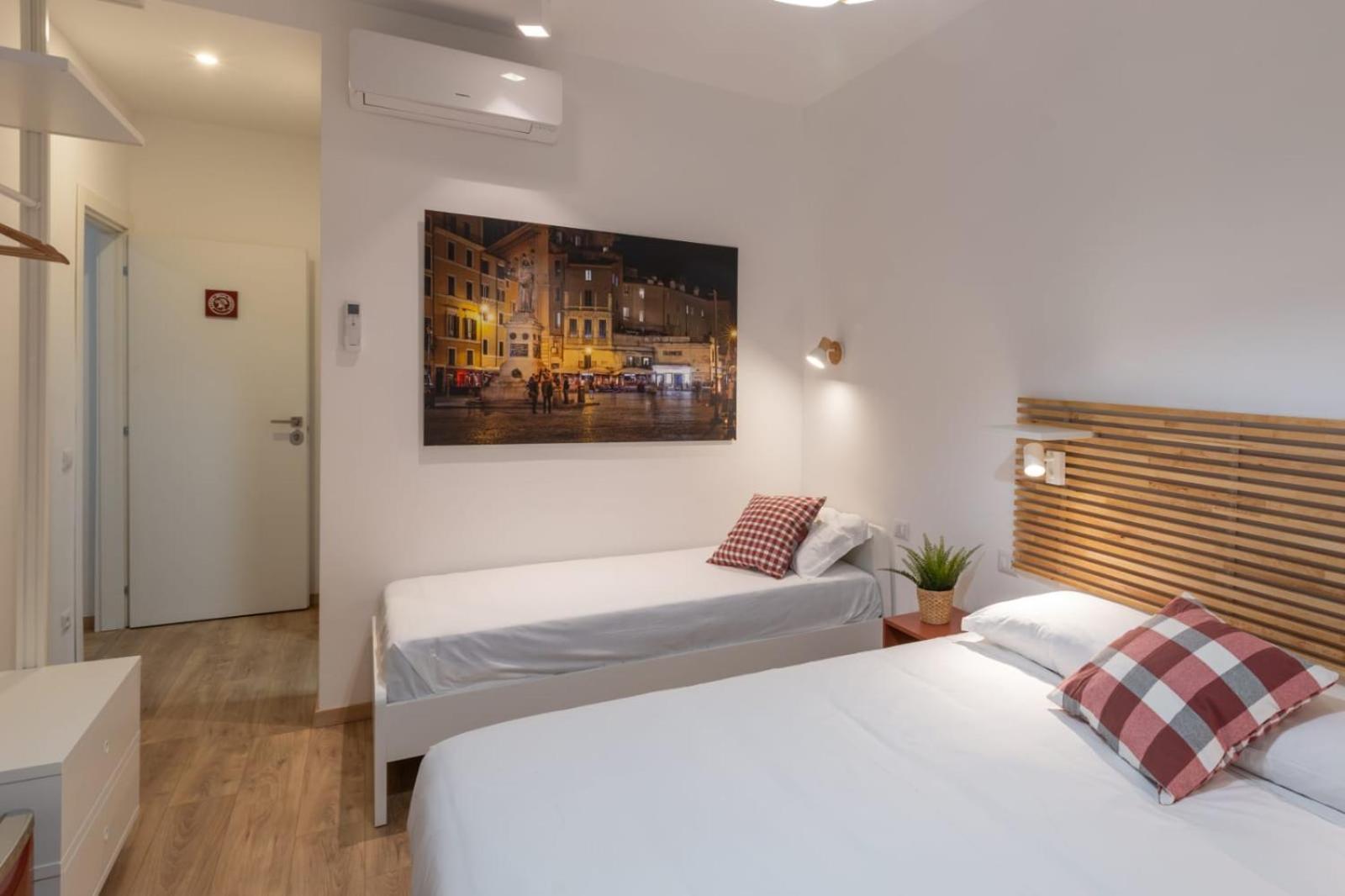 433 Rooms Roma Exterior photo