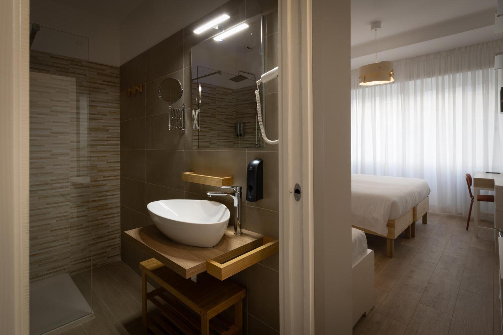 433 Rooms Roma Exterior photo